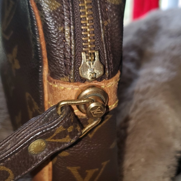 *Sold*Louis Vuitton Marly Dragonne GM - Picture 3 of 12